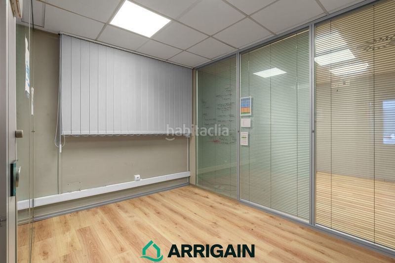 Foto 9b1afa18-6fb9-4c87-b3c6-53f5749ca137. Local comercial a Zarautz