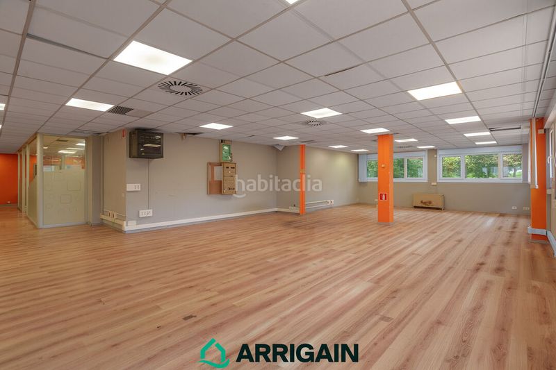 Foto f9c1ea5a-a40f-4ba7-a214-a92a74c6fe61. Local comercial a Zarautz