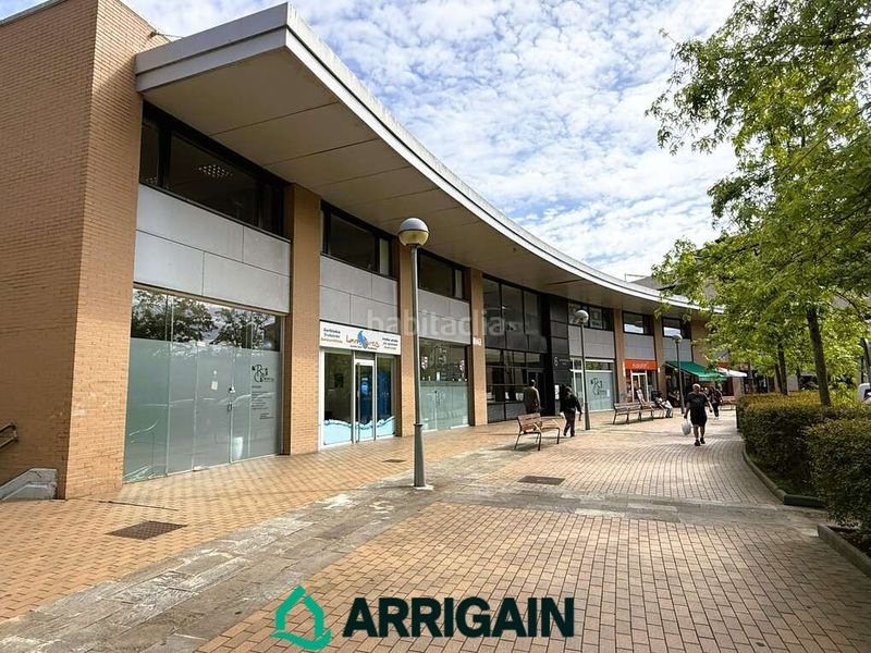 Foto 483c523f-1e27-4d4f-9585-a34b1f5ce16c. Local comercial a Hernani