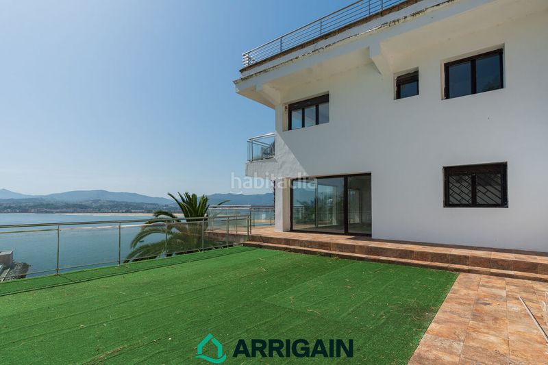 Foto aff89d46-92d8-47e7-9658-bb9a0da2c0e3. Casa amb calefacció aparcament a Hondarribia
