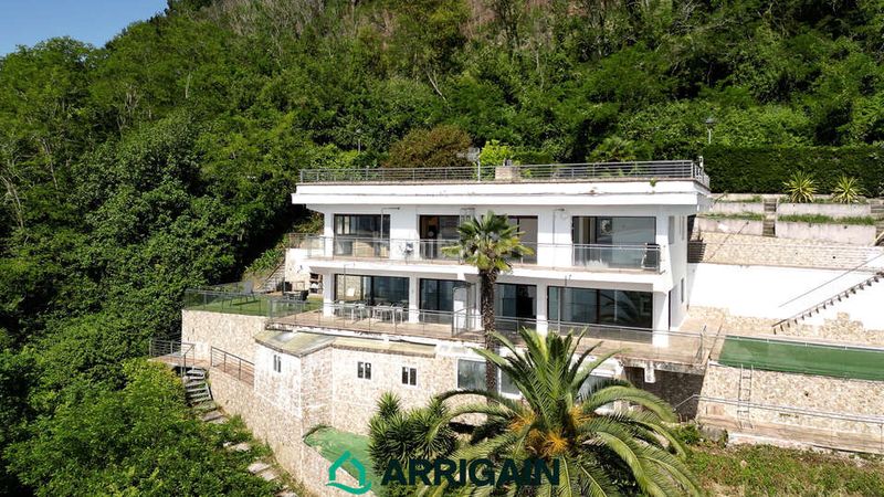 Foto d6333d80-3806-4c06-b38c-ab5d708c61cc. Casa amb calefacció aparcament a Hondarribia