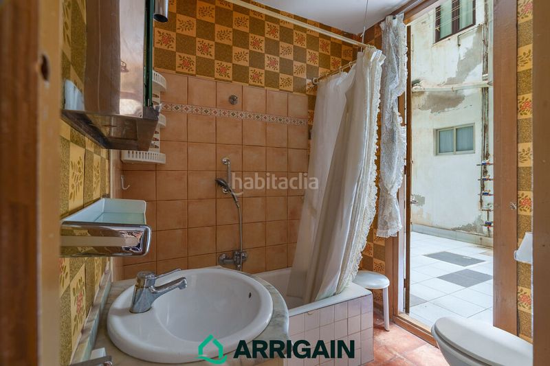 Foto 10adabf7-8ca3-4e40-afbc-d7684116365c. Pis a euskadi etorbidea 47 a Pasaia