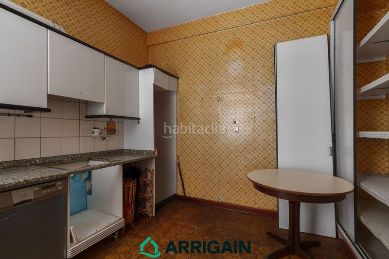 Foto a00d1eb1-16ed-4d2a-bb76-9696e0a9c491. Pis a euskadi etorbidea 47 a Pasaia