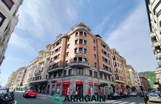 Miete Büro in Gran vía 23. Oficina en gran vía  luz, confort y ubicación excepcional