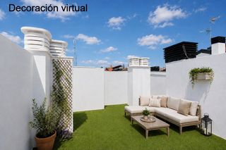 Pis  Calle de rentería. Piso en venta con terraza y solarium en edificio de hormigón