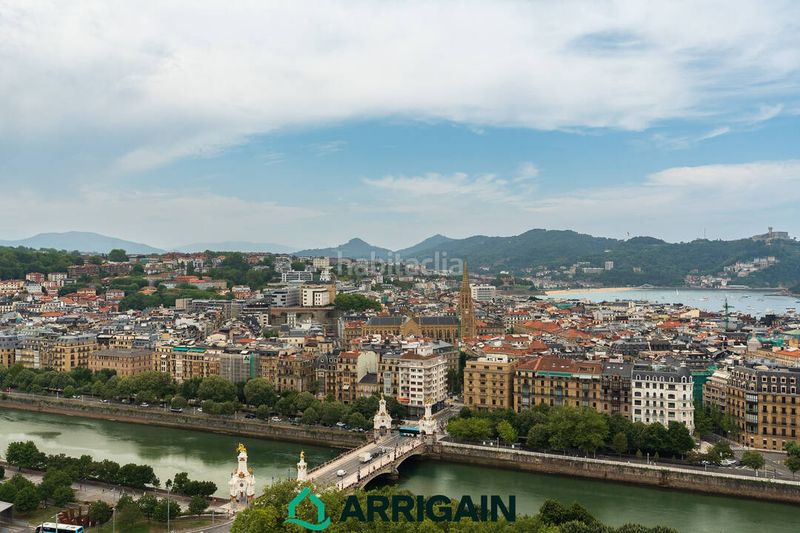 Foto 6037c816-c822-4759-bf3b-12c7a23e1177. Pis amb calefacció a Gros Donostia - San Sebastián