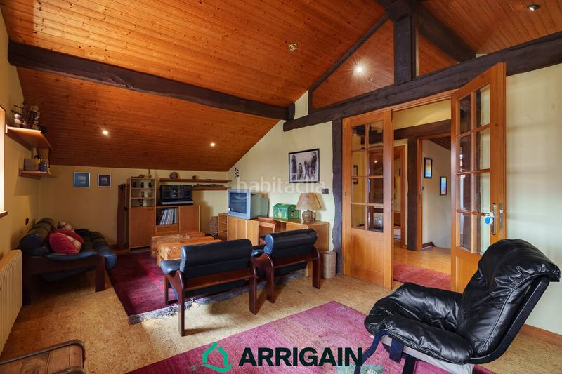 Foto 07c542a6-f906-420d-b5c6-0a551d93394c. Casa amb calefacció aparcament a Pinar - Anaka - Belaskoenea Irun