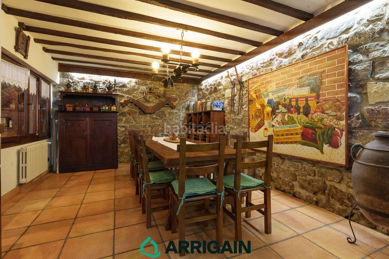 Foto a2d701e0-5ced-4750-922a-560b5a852cc4. Casa amb calefacció aparcament a Pinar - Anaka - Belaskoenea Irun
