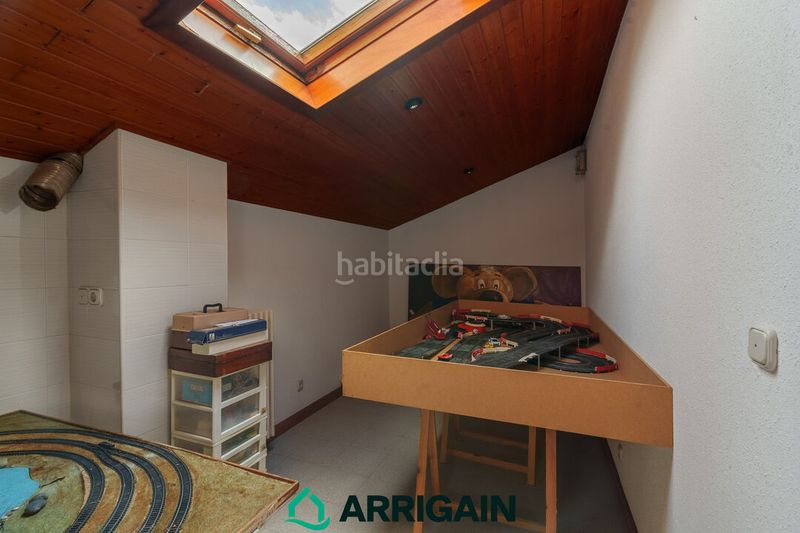 Foto b1bd9a84-074a-4c2e-af00-be225d864206. Casa amb calefacció aparcament a Pinar - Anaka - Belaskoenea Irun