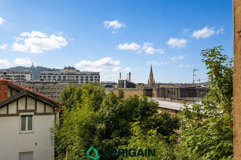 Foto 440deea8-c2b3-4f4f-9f7b-e698b8c7bc08. Casa amb calefacció a Amara Zaharra-Arbaizenea Donostia - San Sebastián