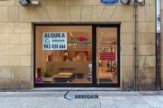 Business premise in 31 de Agosto Kalea