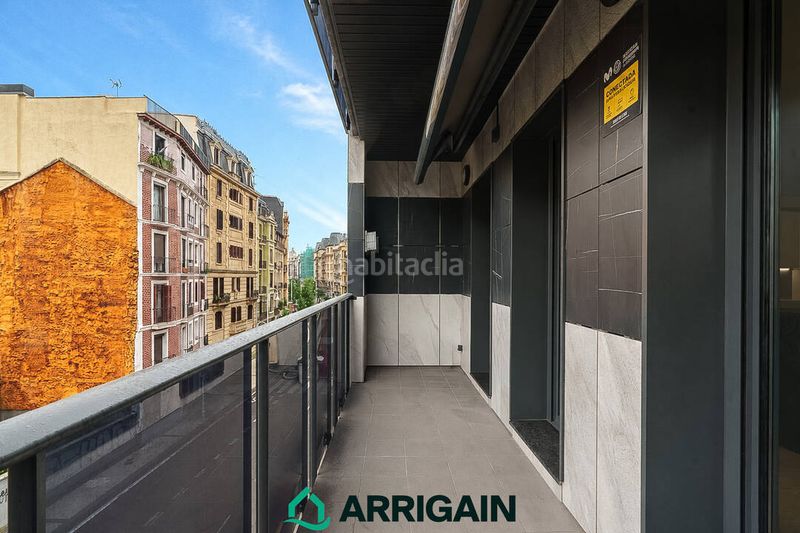 Foto 93140d42-9088-458f-b5b7-8d935ebf84ce. Pis amb calefacció aparcament a Gros Donostia - San Sebastián