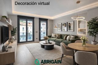Piso  Mirakruz kalea. Venta de piso en gros, alto,luminoso y con gran terraza.