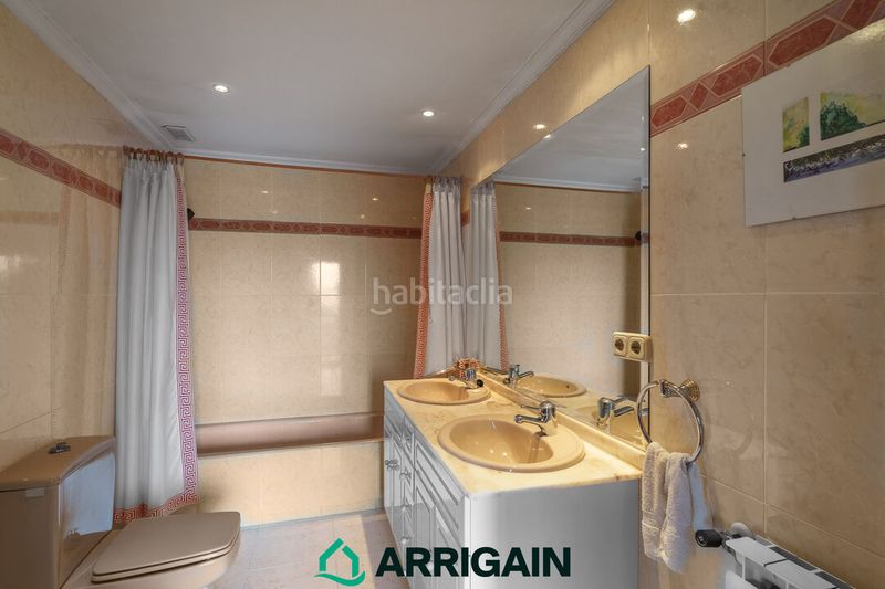 Foto 6708a99b-741a-4f1d-8553-438774132d60. Maison dans tolaregoia 19 dans Egia Donostia - San Sebastián
