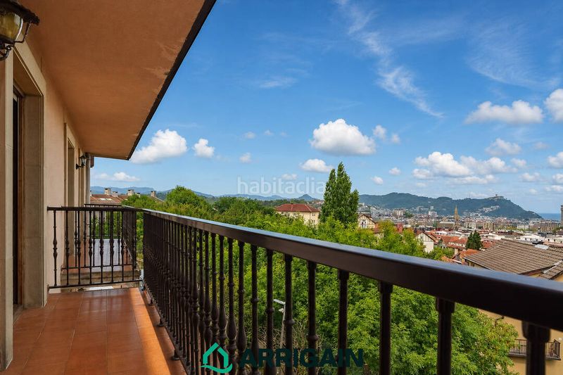 Foto a51602f2-de72-4d4e-8355-7e4de7947701. Maison dans tolaregoia 19 dans Egia Donostia - San Sebastián