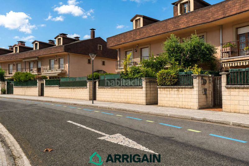 Foto ccbdecdc-fb31-4385-b147-148873e52e3f. Maison dans tolaregoia 19 dans Egia Donostia - San Sebastián