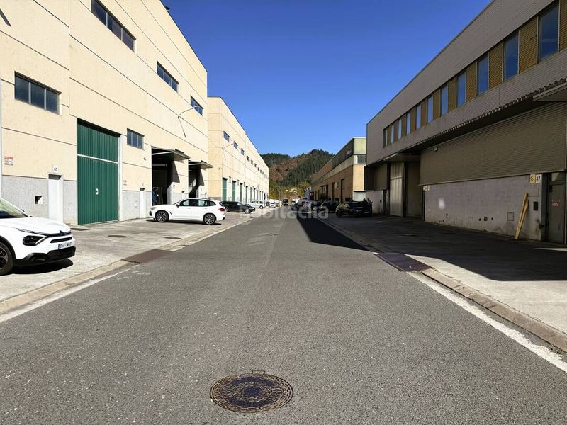 Foto 7f6cc1bd-e0f8-46d0-a966-fa9505440f2f. Capannone industriale in Idiazabal