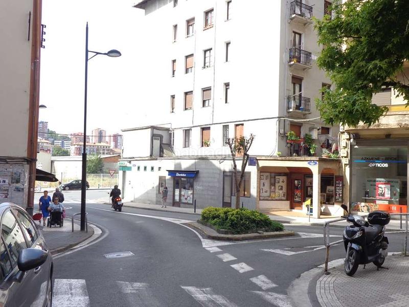 Foto 56bc59fa-6ddb-442b-8e28-48d06d0948bf. Business premise in Pasaia