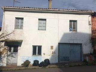 Casa  N/a. Casa en venta en villaviciosa