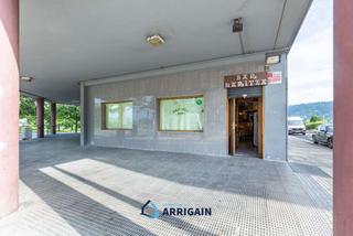 Local commercial  Baratzategui. Bar en venta en intxaurrondo