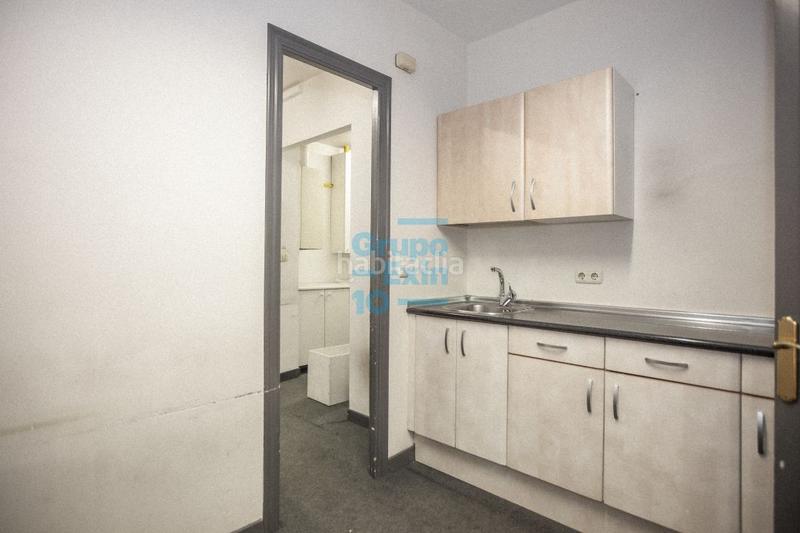 Foto 0529a721-4064-4131-888d-6c708a775856. Miete büro mit heizung in Área Romántica Donostia - San Sebastián