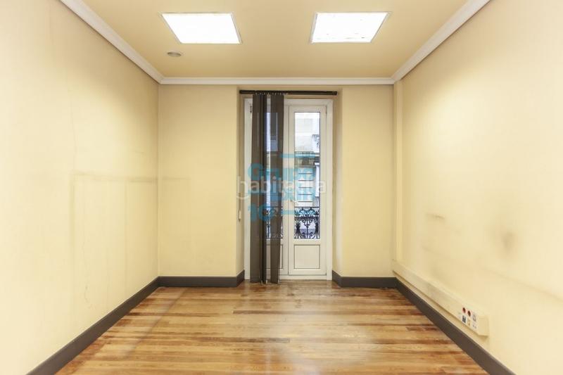 Foto cd91ad49-3909-4fa6-a0f3-6c415087dc68. Miete büro mit heizung in Área Romántica Donostia - San Sebastián