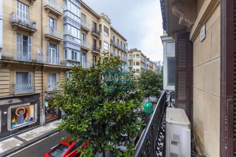 Foto eb74862e-1898-430d-a4bf-20e95e4560d7. Miete büro mit heizung in Área Romántica Donostia - San Sebastián