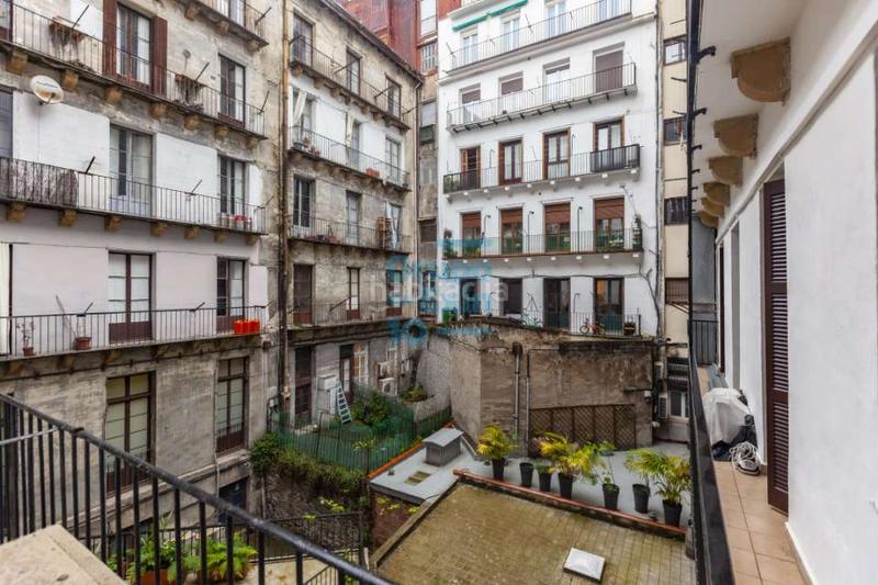 Foto f6046812-bdf5-4c59-971f-c7a678d0ea23. Miete büro mit heizung in Área Romántica Donostia - San Sebastián