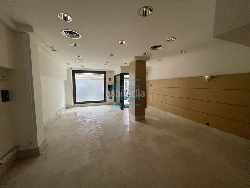 Foto 0fcf5e21-5921-43f1-b352-991b16d82950. Local comercial a calle bermingham 13 a Gros Donostia - San Sebastián