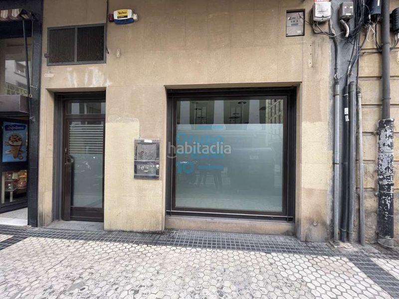 Foto 9fff98dd-2bd6-4064-8886-71750d9b2bfc. Local comercial a calle bermingham 13 a Gros Donostia - San Sebastián