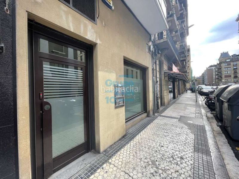 Foto ba0e1ed8-0bf0-4c45-9541-e2d173c31c96. Local comercial a calle bermingham 13 a Gros Donostia - San Sebastián