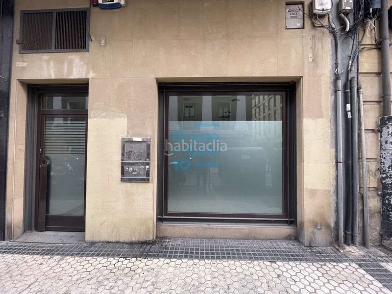 Foto bf44868c-d0c7-498d-a3e2-a9a541eee60d. Local comercial a calle bermingham 13 a Gros Donostia - San Sebastián