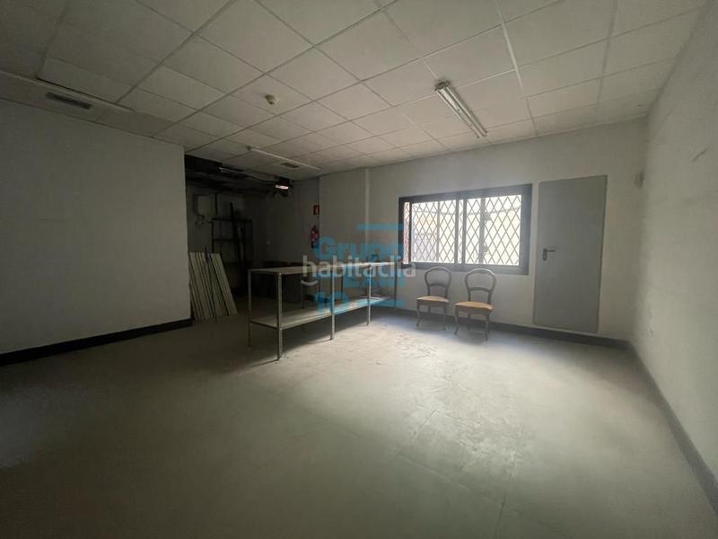 Foto 12c9d6d7-a0ec-4a0e-b722-f5ff813cff94. Rent business premise in san francisco kalea 33 in Donostia - San Sebastián