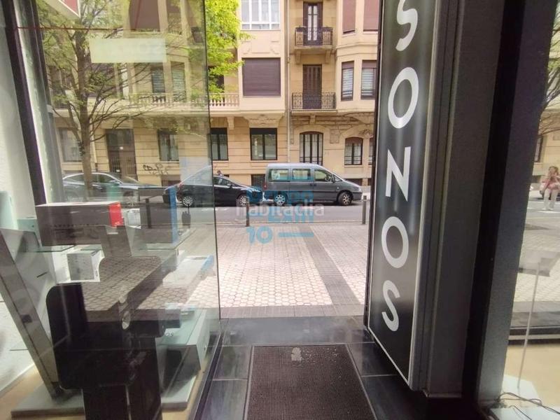 Foto 459e4a93-87db-4f0b-8536-16af032adedb. Business premise in prim kalea 36 in Área Romántica Donostia - San Sebastián