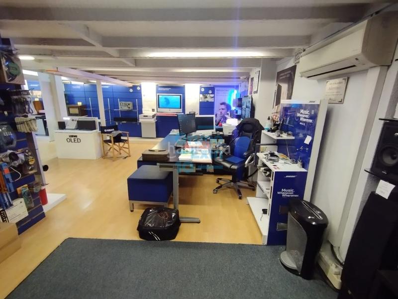 Foto 58d780c8-7fcb-4fa9-b43c-10b88dd9c8ea. Business premise in prim kalea 36 in Área Romántica Donostia - San Sebastián