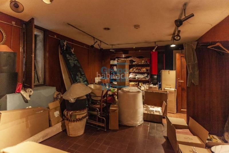 Foto 6c36ba6f-f6dd-4abc-84a1-d198d651688a. Rent business premise in buen pastor 10 in Área Romántica Donostia - San Sebastián