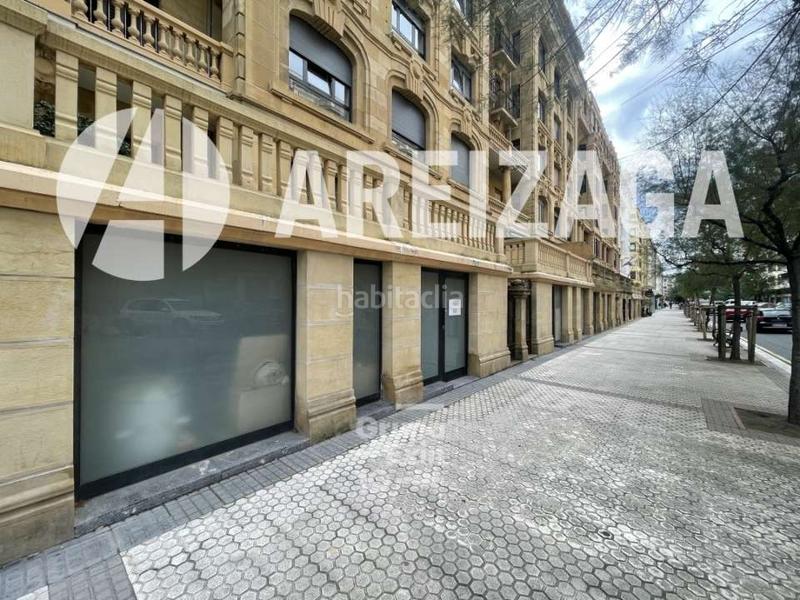 Foto f73e221c-343b-4cfb-acab-fa62616d75e8. Lloguer local comercial a zabaleta kalea 49 a Gros Donostia - San Sebastián