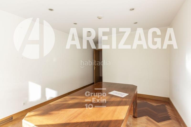 Foto 4c938a34-47ce-4668-8738-2e0883e14996. Lloguer pis amb calefacció aparcament a Área Romántica Donostia - San Sebastián