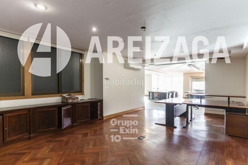 Foto 5bc2641e-3491-4387-ab5b-12ae0d46c37e. Lloguer pis amb calefacció aparcament a Área Romántica Donostia - San Sebastián