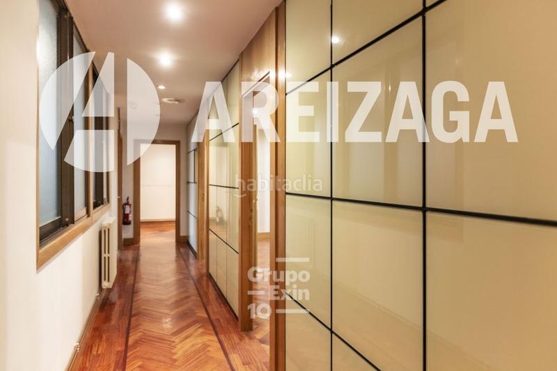 Foto 65cbf3ff-8640-40e4-9482-ba6333a0c87b. Miete etagenwohnung mit heizung parking in Área Romántica Donostia - San Sebastián