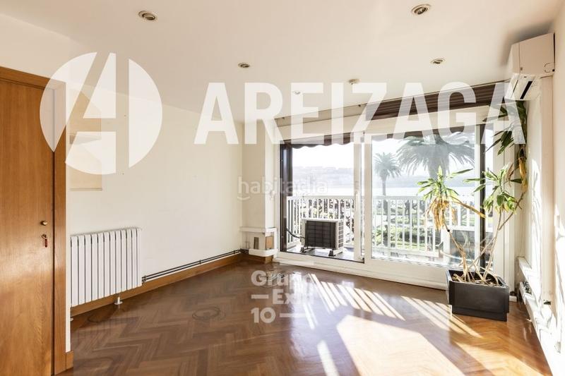Foto 8a5e86f2-7ab6-43b8-a0ed-1fb79a010134. Miete etagenwohnung mit heizung parking in Área Romántica Donostia - San Sebastián
