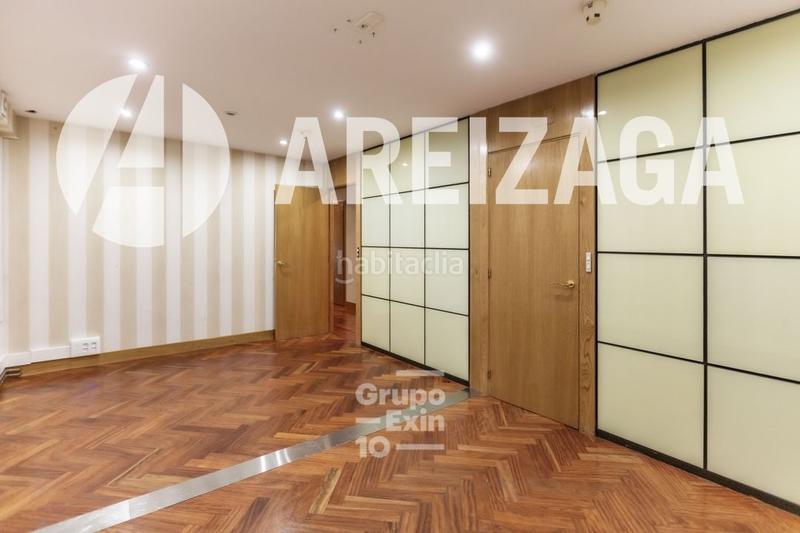 Foto 915f135d-f25a-404e-95c2-f88b9eabc057. Miete etagenwohnung mit heizung parking in Área Romántica Donostia - San Sebastián