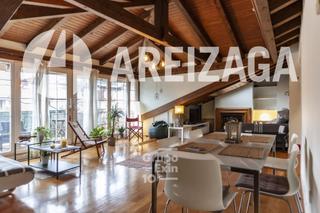 Àtic a Legazpi kalea 6. Precioso ático, reformado con amplia terraza, en edificio rehabi