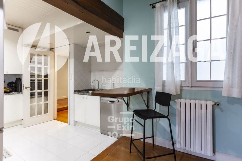 Foto 0ec7df3f-8890-4160-b368-1f79cbe221dc. Penthouse in calle legazpi 6 in Área Romántica Donostia - San Sebastián