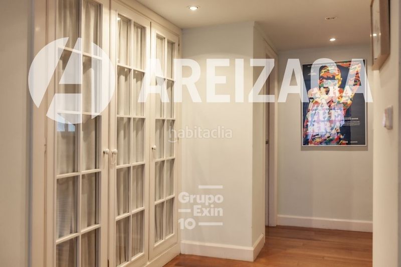 Foto 7c04de85-ea08-49e2-b50b-669d7b756909. Penthouse in calle legazpi 6 in Área Romántica Donostia - San Sebastián