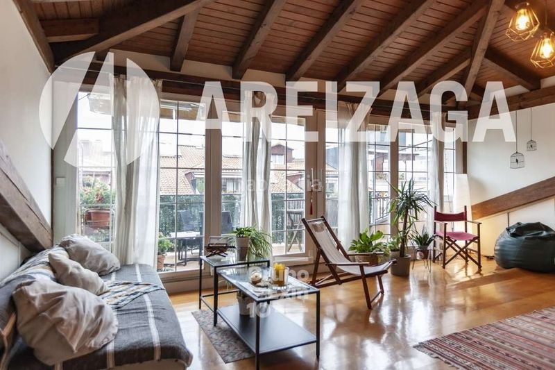 Foto 8d0b849d-4401-4cde-9efb-c92e772022fe. Penthouse in calle legazpi 6 in Área Romántica Donostia - San Sebastián