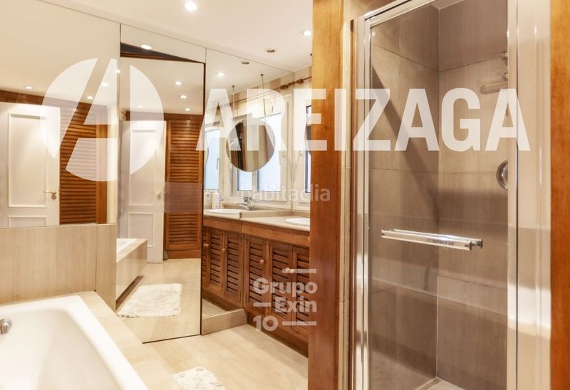 Foto c54bc025-617d-40b1-b546-a7aaf5838669. Penthouse in calle legazpi 6 in Área Romántica Donostia - San Sebastián