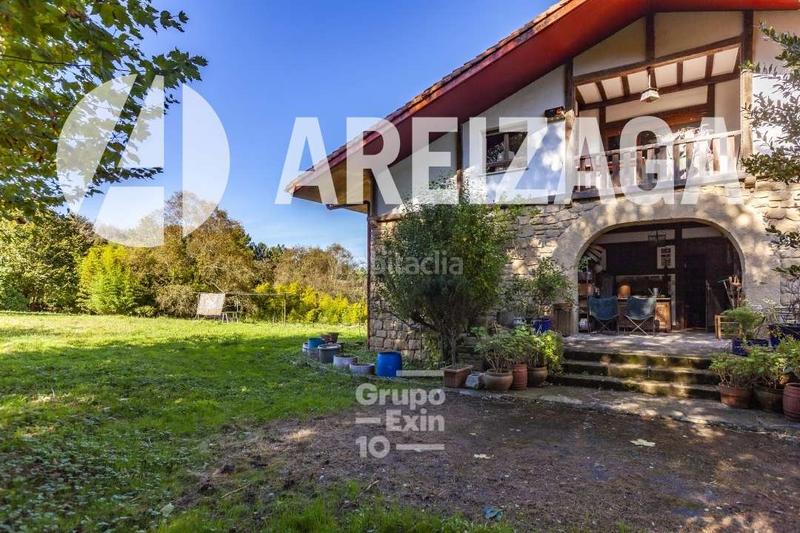 Foto 2969b8f9-b6e9-4d62-bc0f-6c70ee55964f. Casa en buztinzuri bidea 12 Igeldo. villa de construcción reciente, con imponentes vistas al mar, ubicada en una parcela de 7.000 m2. en Donostia - San Sebastián