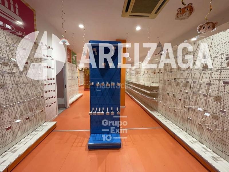 Foto c6d4c6ca-b37e-4f75-b1ed-745b58bd7f1b. Affitto locale commerciale in idiakez kalea 7 in Área Romántica Donostia - San Sebastián