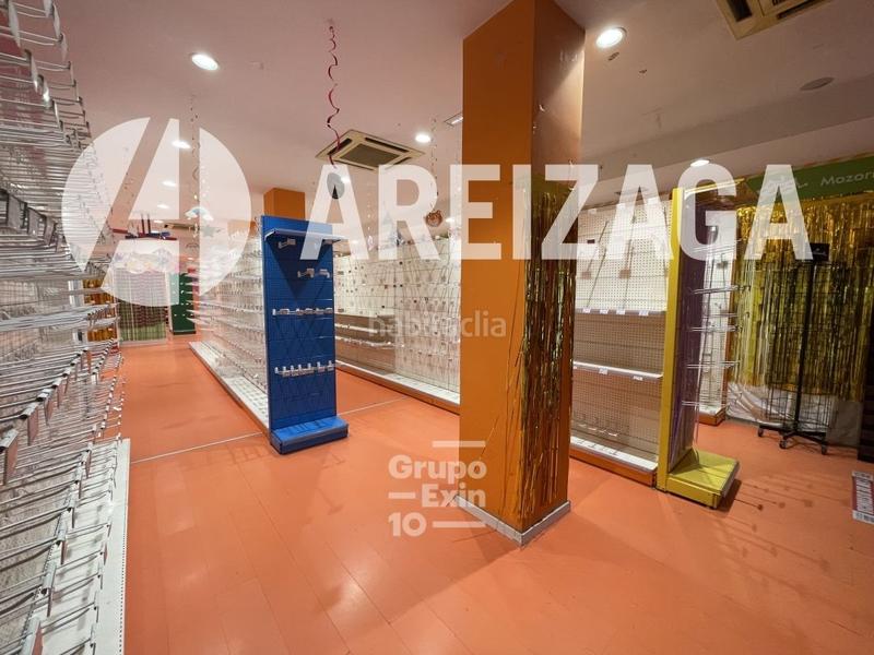 Foto af7776c1-920b-4c44-8a40-e5b75918e7f5. Rent business premise in idiakez kalea 7 in Área Romántica Donostia - San Sebastián